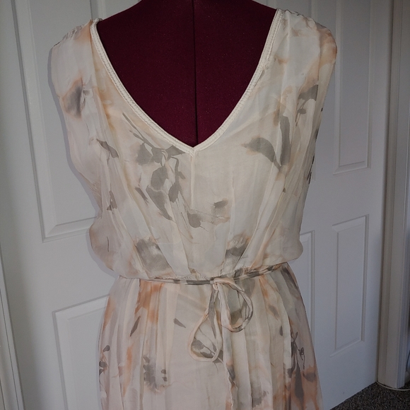 Silk Dress Size 12 - Picture 4 of 8